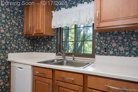 Tiny photo for 2921 Country Club Drive, Rochester Hills City, MI 48309 (MLS # 20261082905)