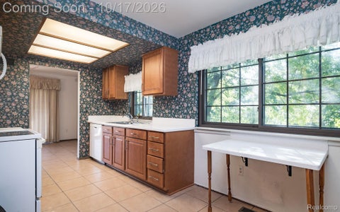 Tiny photo for 2921 Country Club Drive, Rochester Hills City, MI 48309 (MLS # 20261082905)