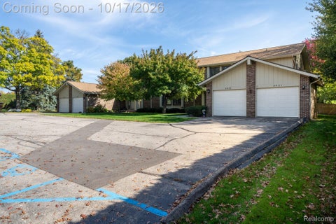 Tiny photo for 2921 Country Club Drive, Rochester Hills City, MI 48309 (MLS # 20261082905)