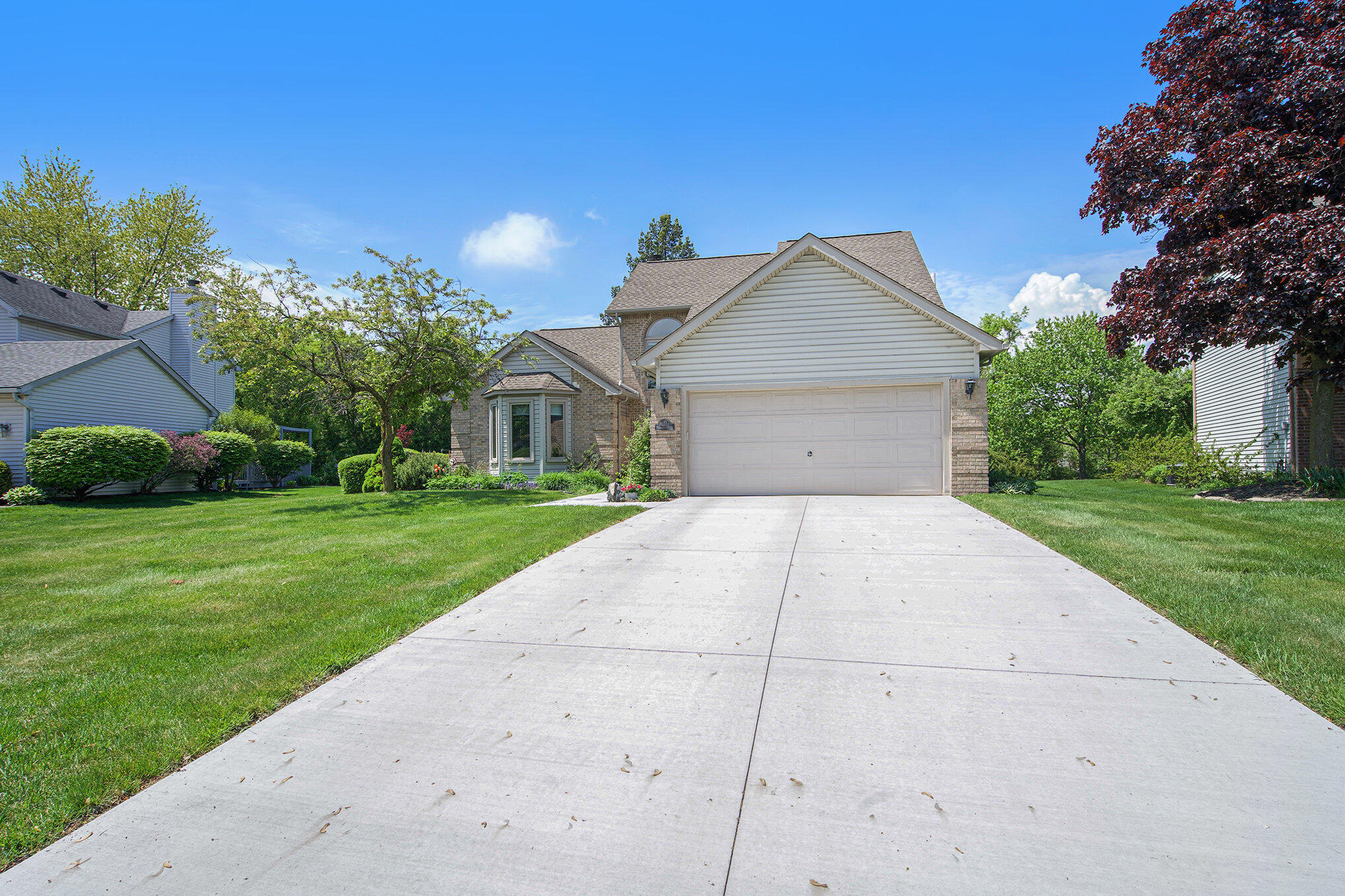 1323 Wedgewood Circle