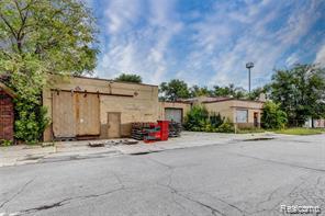 4732 Bellevue Street