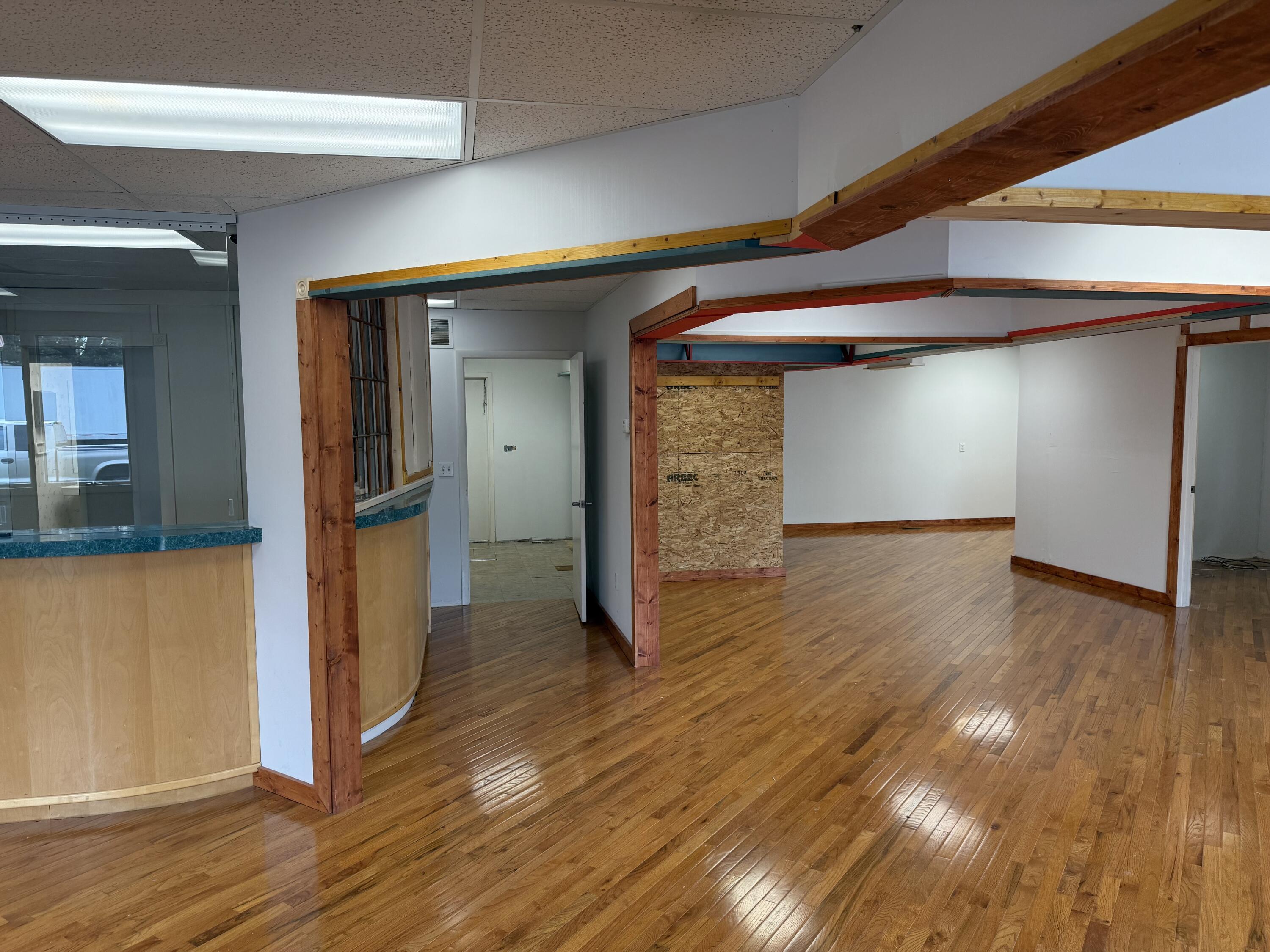 Grand Haven City, Michigan 49417, United States, ,Residential,Active,124958