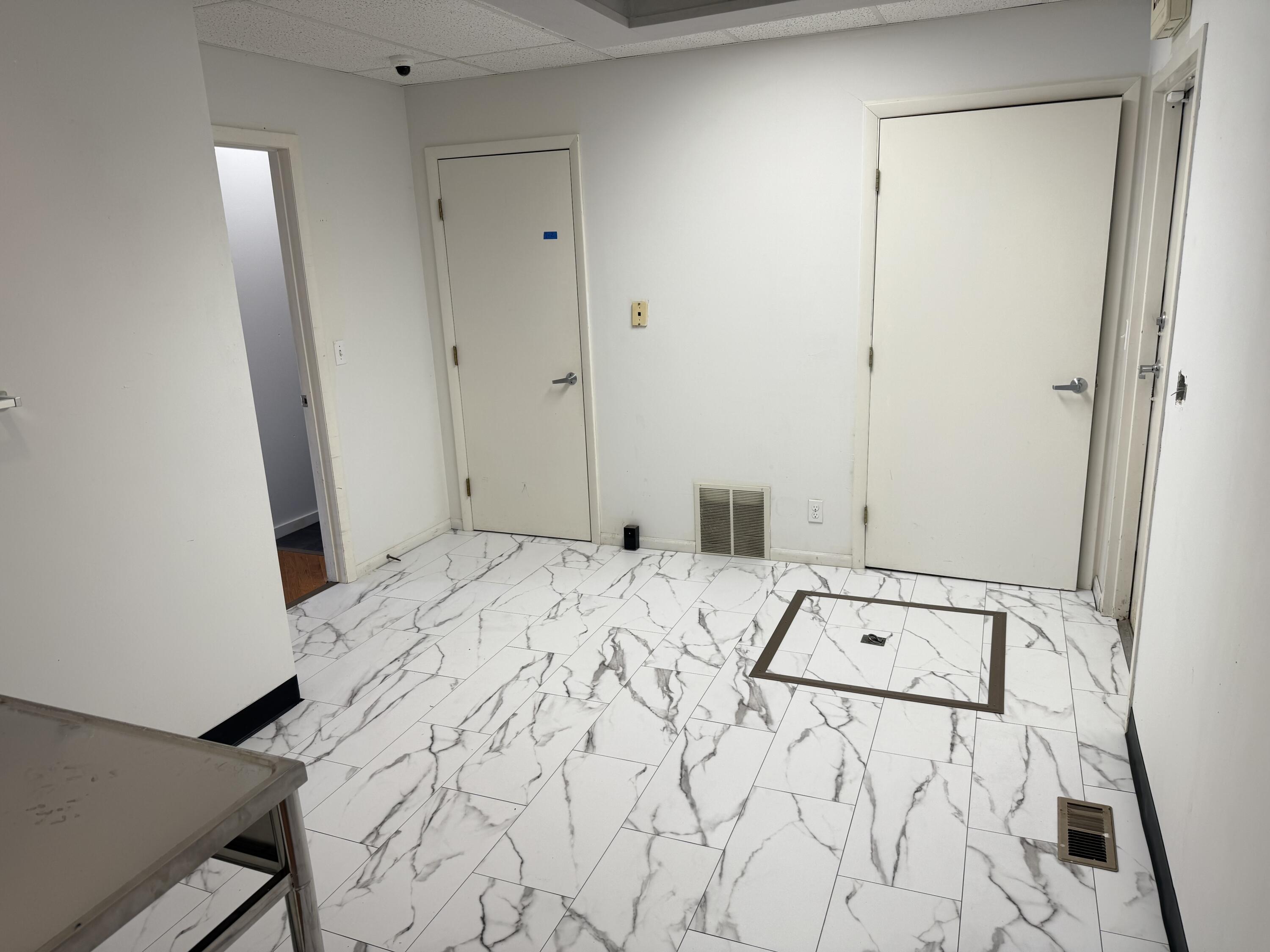 Grand Haven City, Michigan 49417, United States, ,Residential,Active,124958