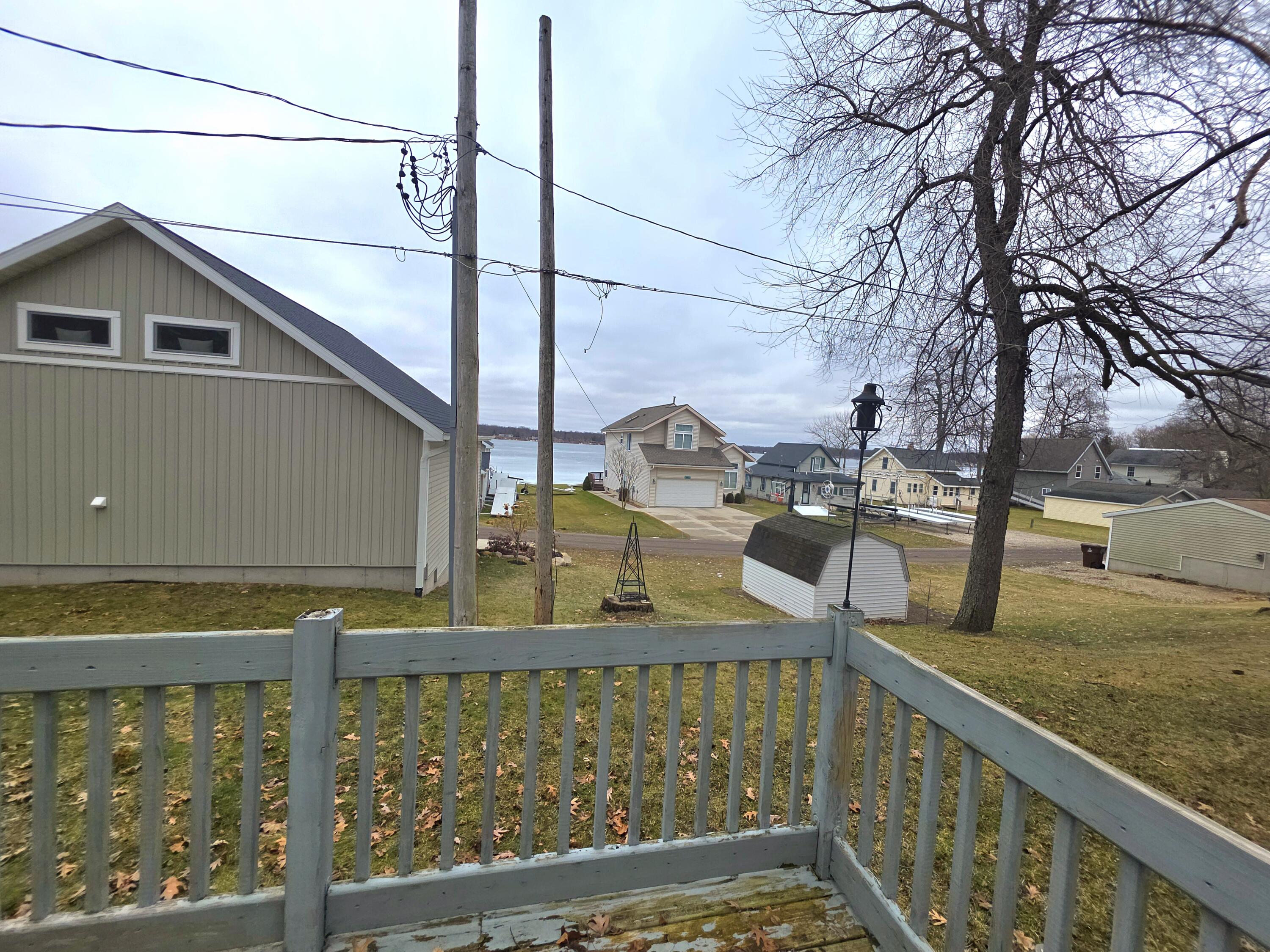 2744 Cottage Drive