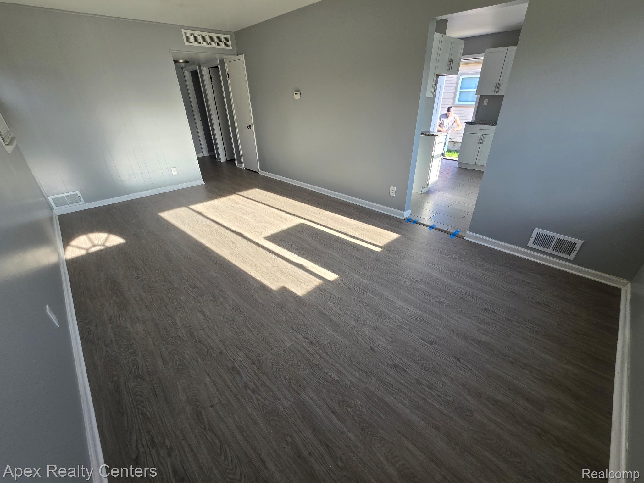 5157 S Hubbard Street