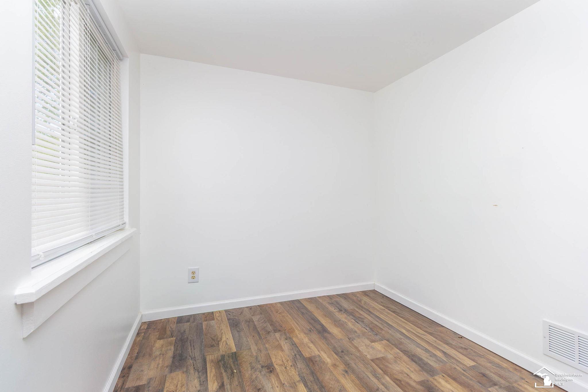 4124 4th Street