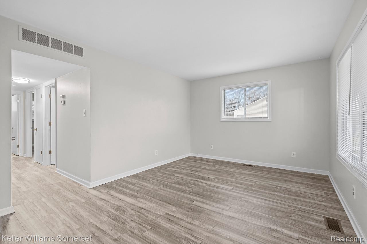 7568 Dodge Avenue