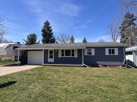 631 Madison Street N Perry City Shiawassee MI 48872