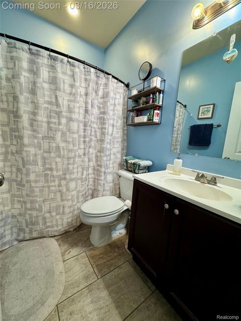 Tiny photo for 437 Golfside Drive, Lapeer City, MI 48446 (MLS # 20261015776)