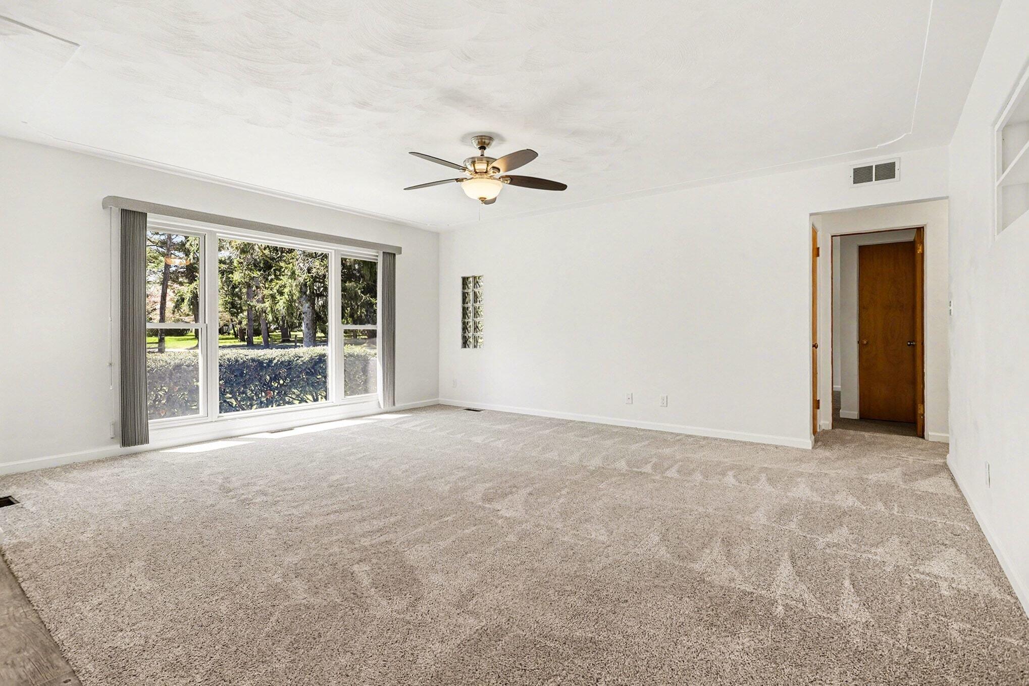 259 Wahwahtaysee Way