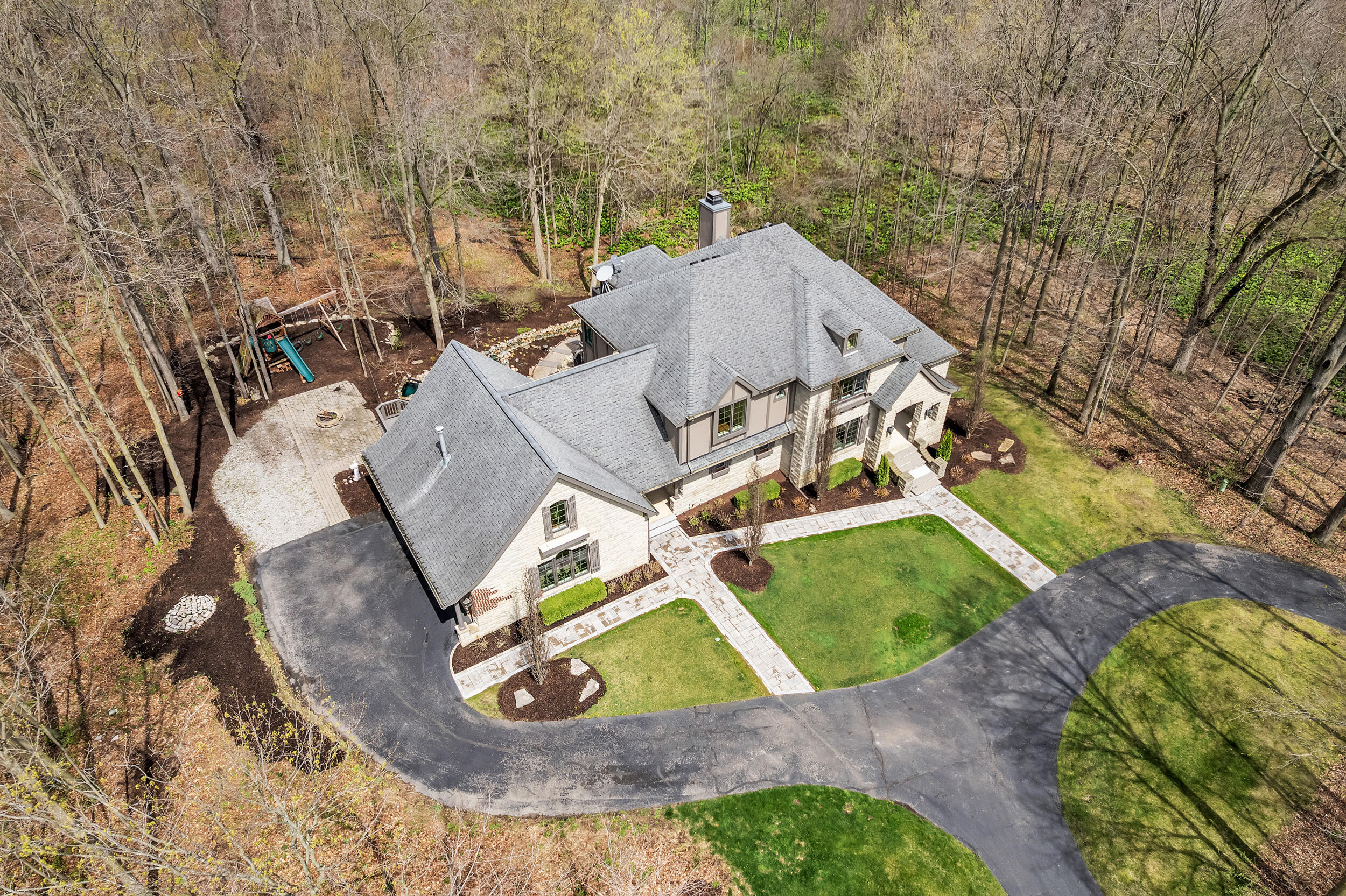 6785 Brookside Lane