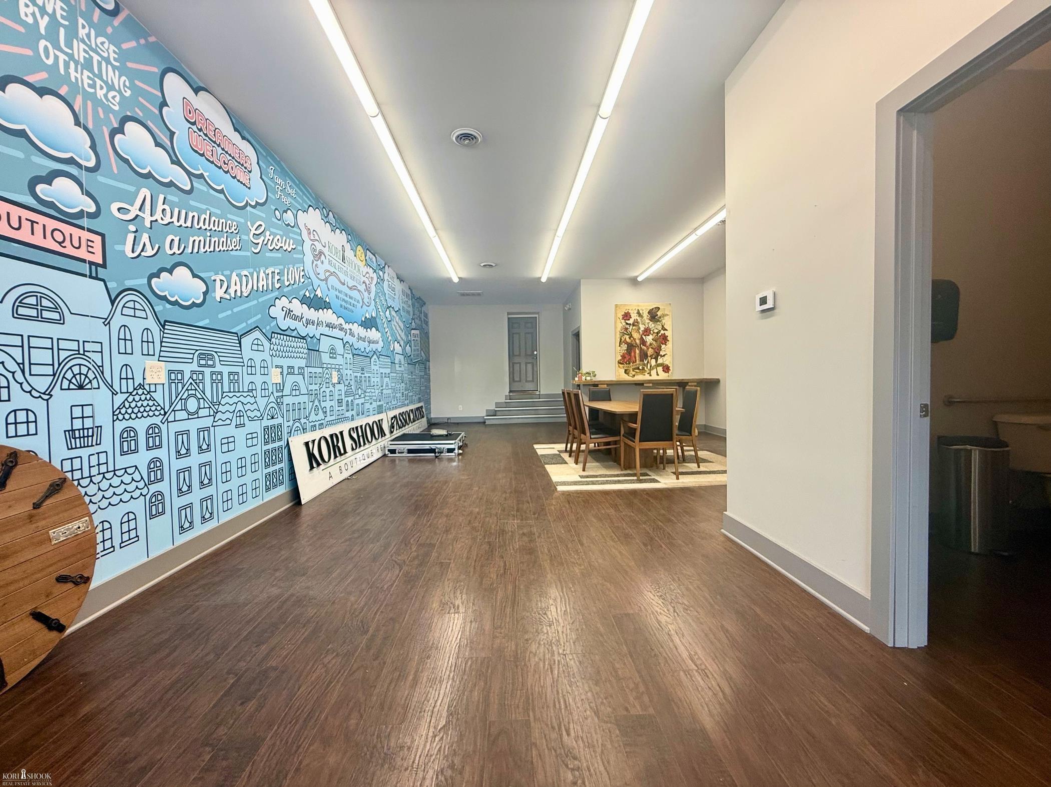 216 W Exchange Street