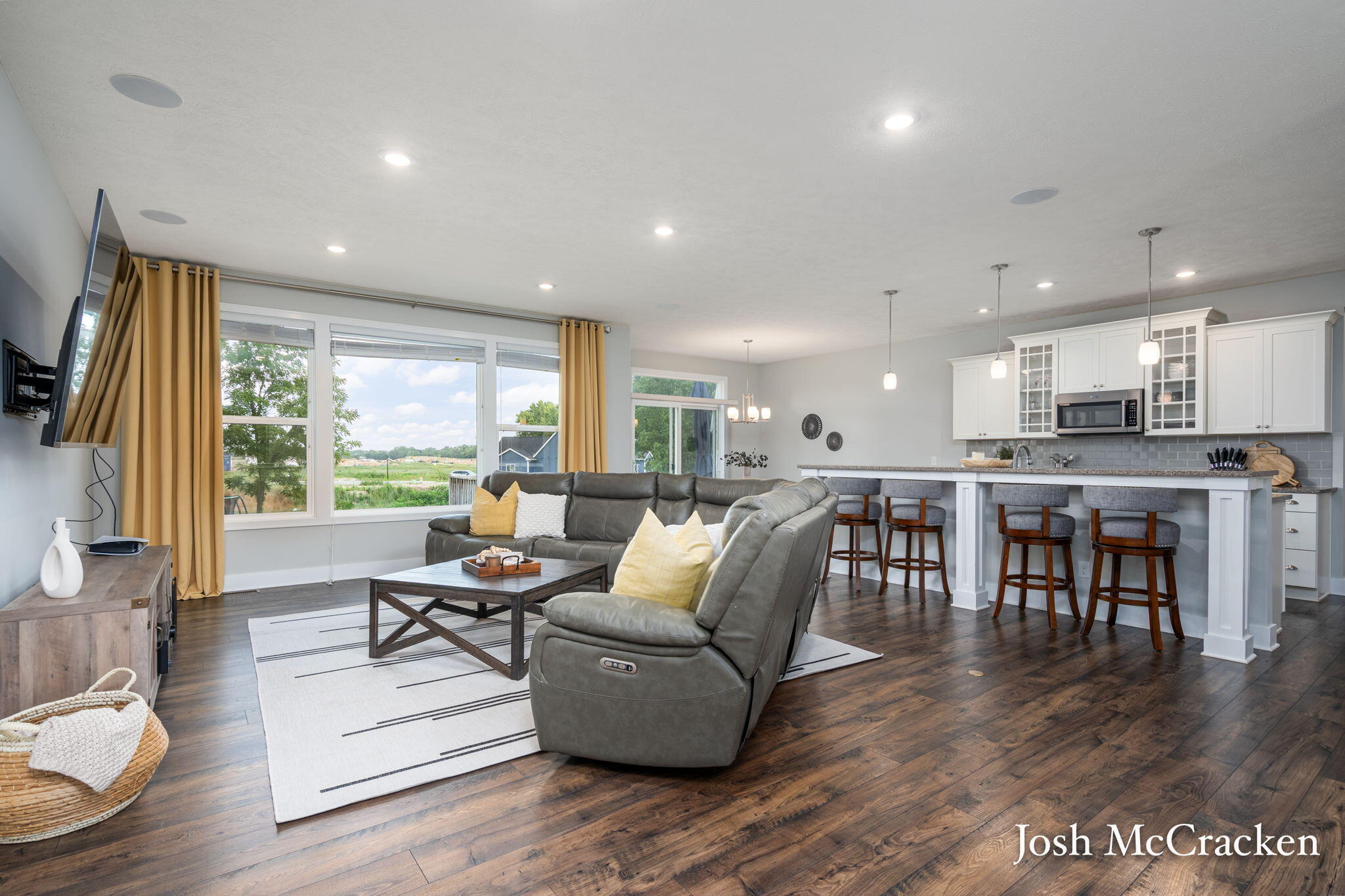 3243 Harmon Court