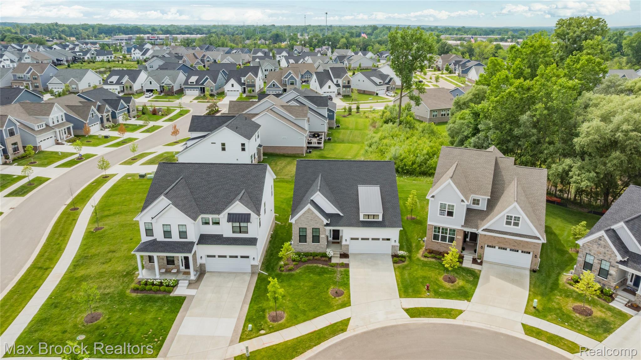 5636 Suffolk Court