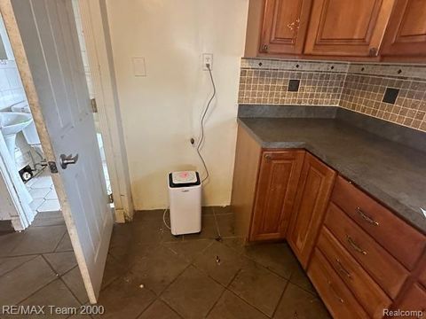 Tiny photo for 1819 Goddard Road, Lincoln Park City, MI 48146 (MLS # 20261015088)