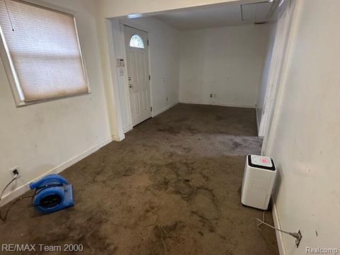 Tiny photo for 1819 Goddard Road, Lincoln Park City, MI 48146 (MLS # 20261015088)