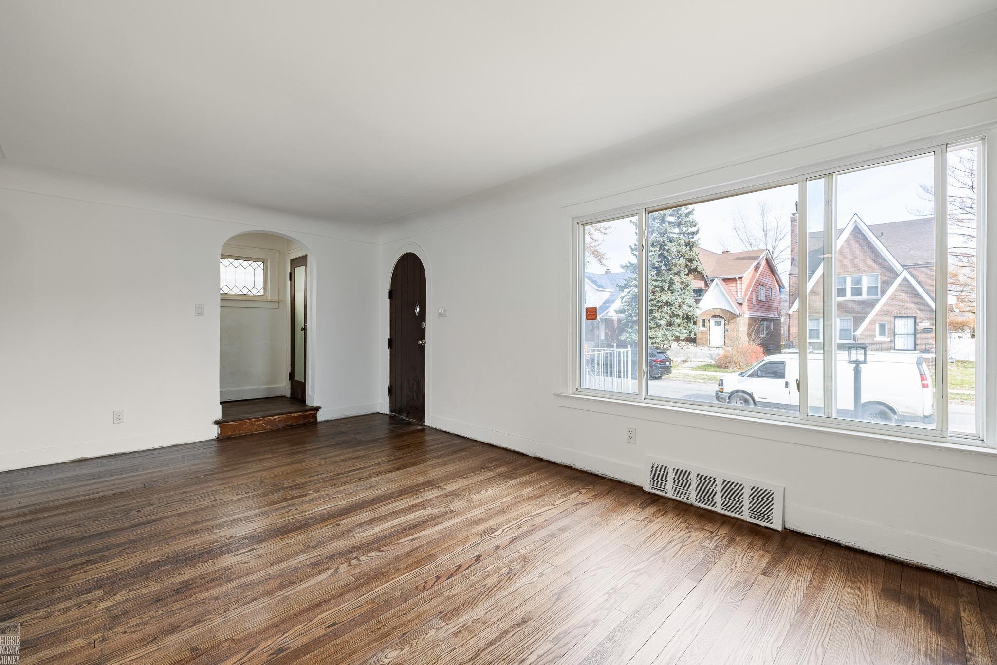 5203 Devonshire Road