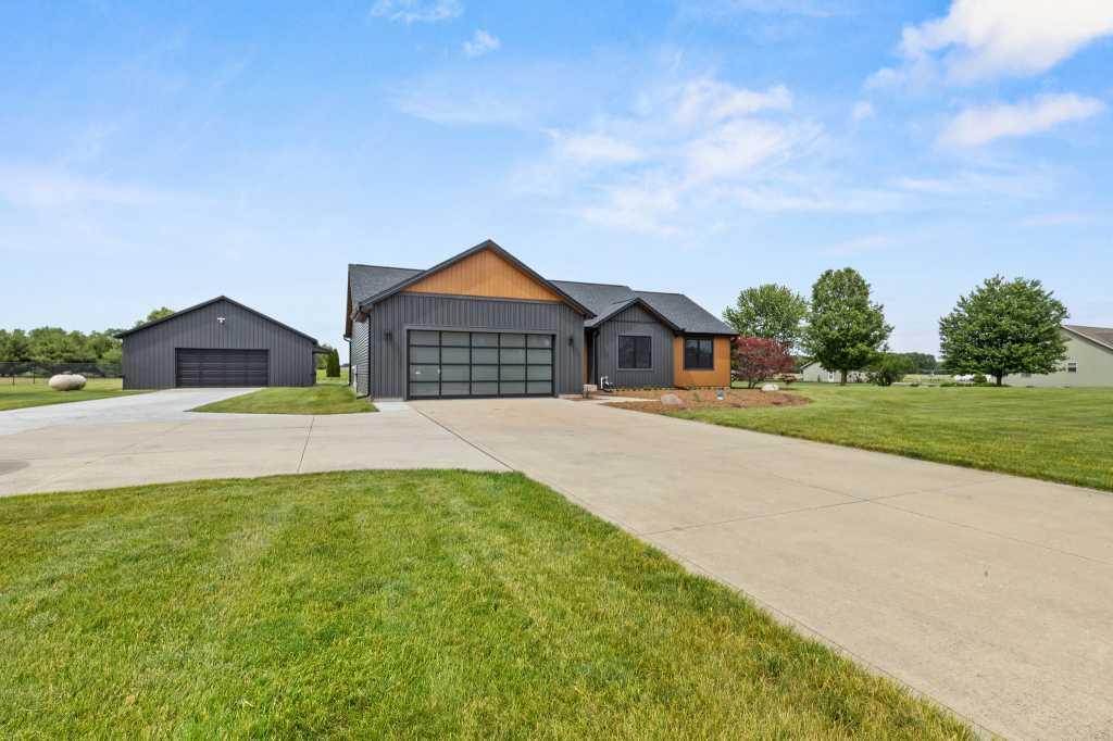 20872 State Line Road