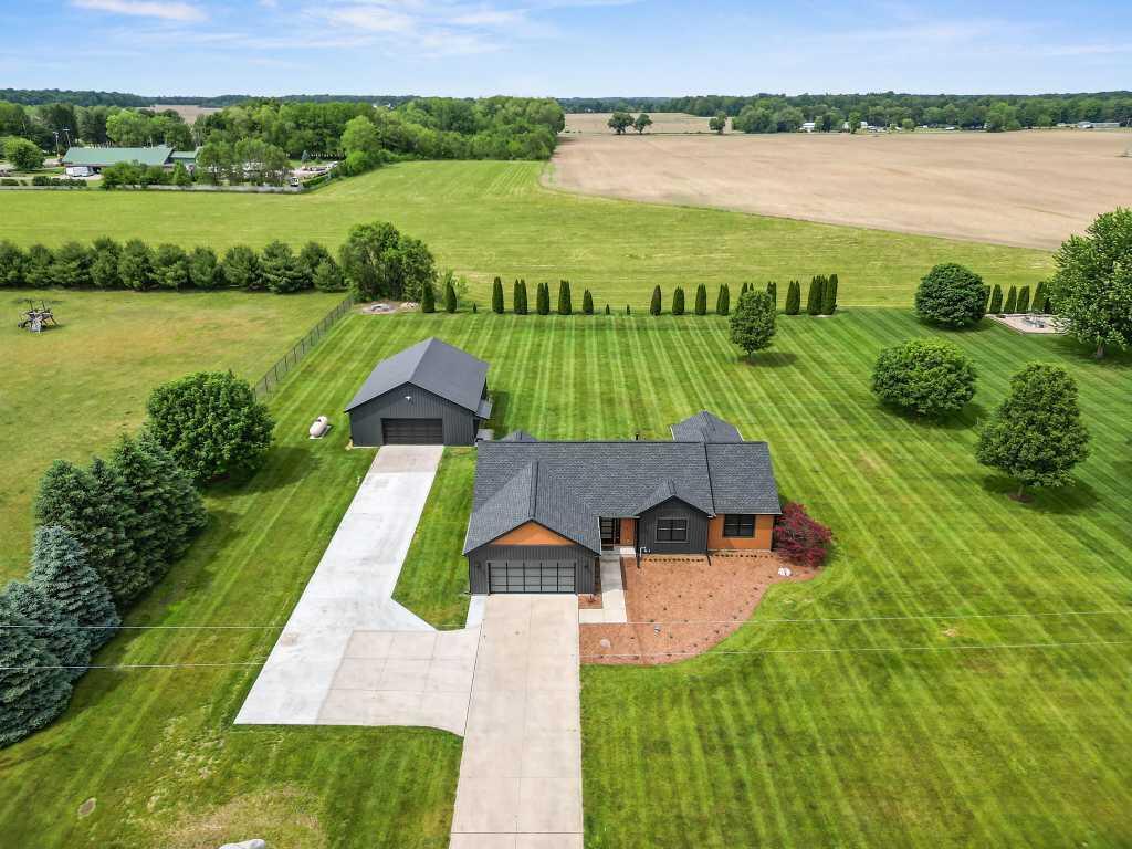 20872 State Line Road