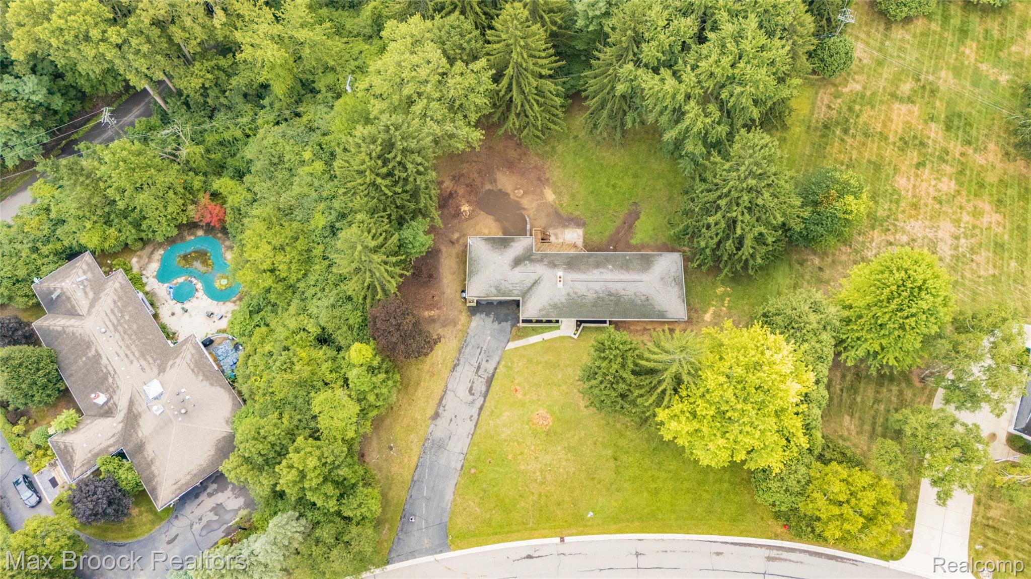 Properties Available 3 - 3 1519 Groton Road