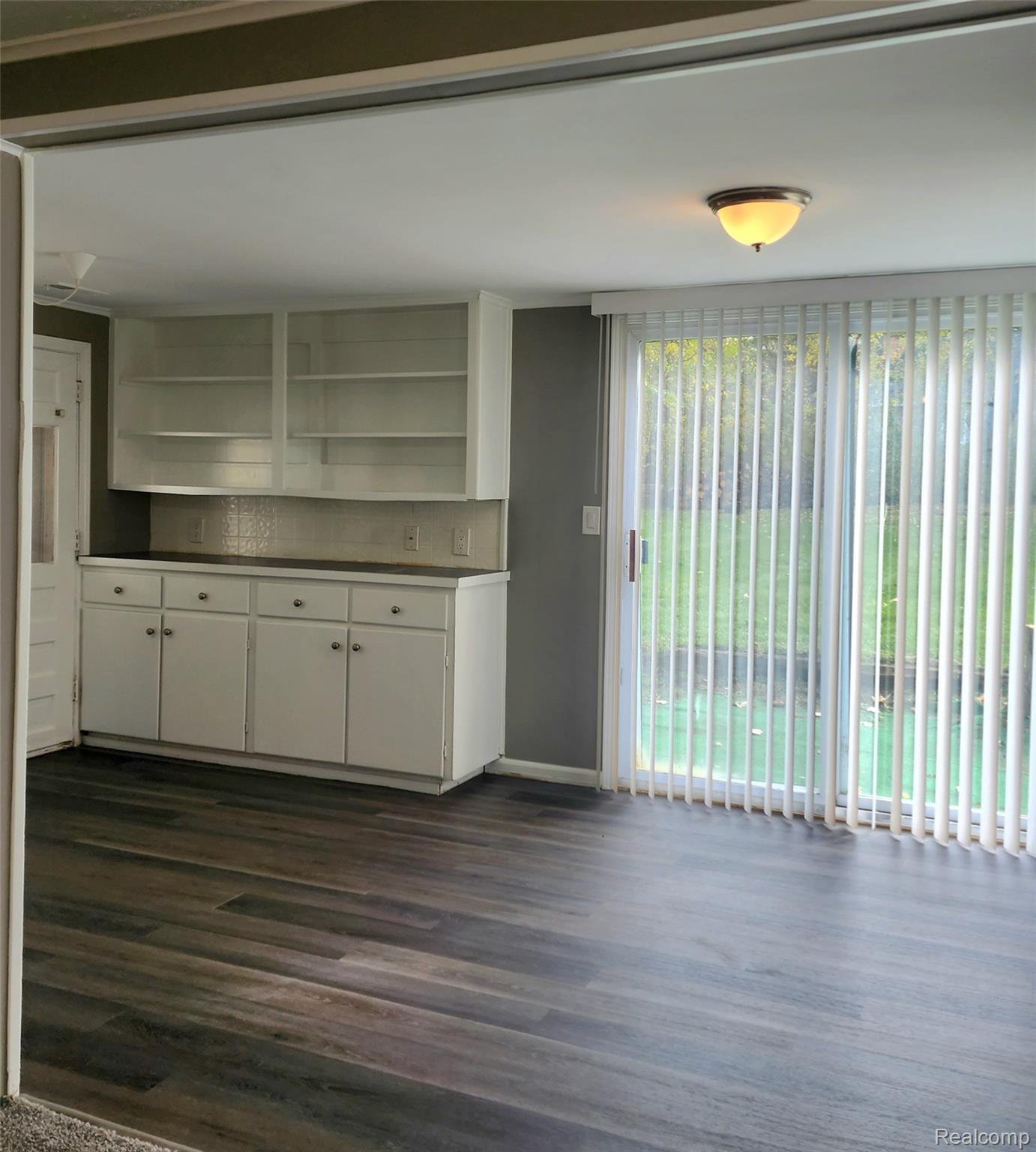 1110 FERGUSON Street