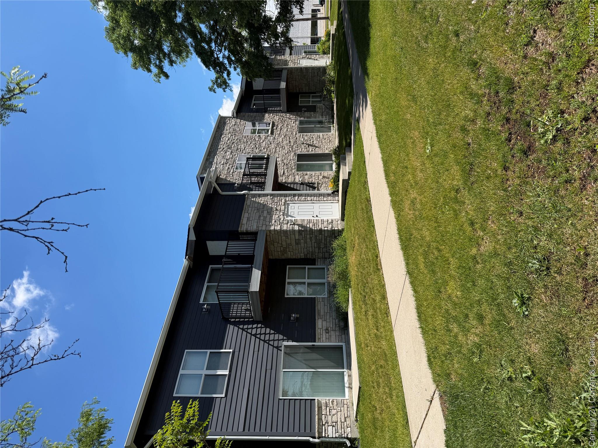 1251 E Woodward Heights Boulevard
