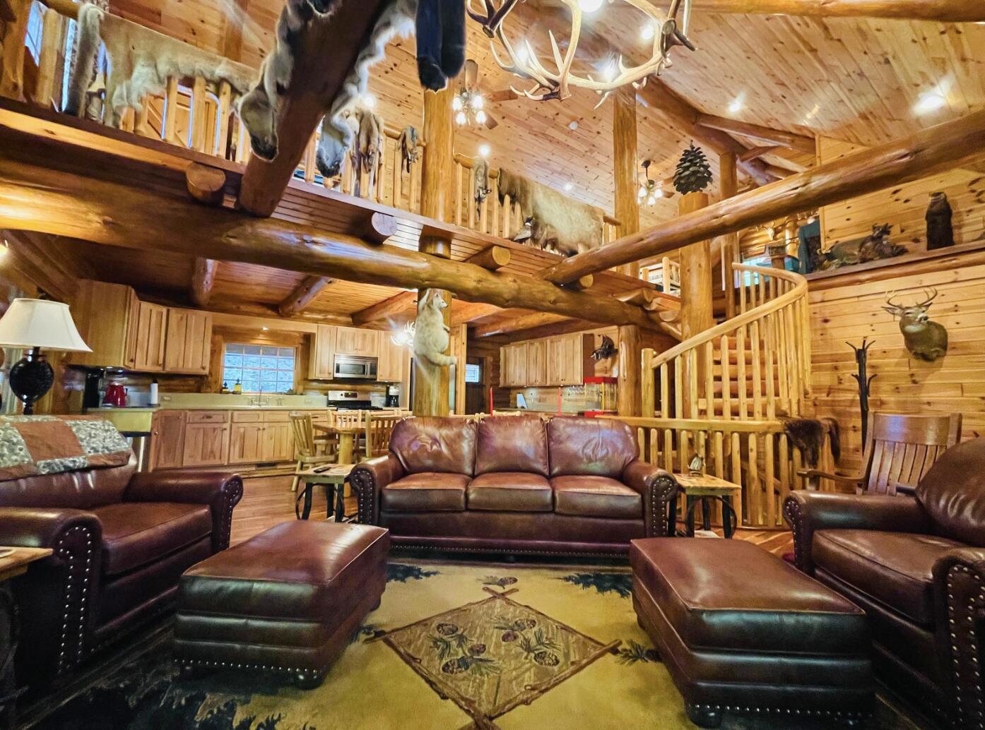 6402 Rustic Pine Trail Trail