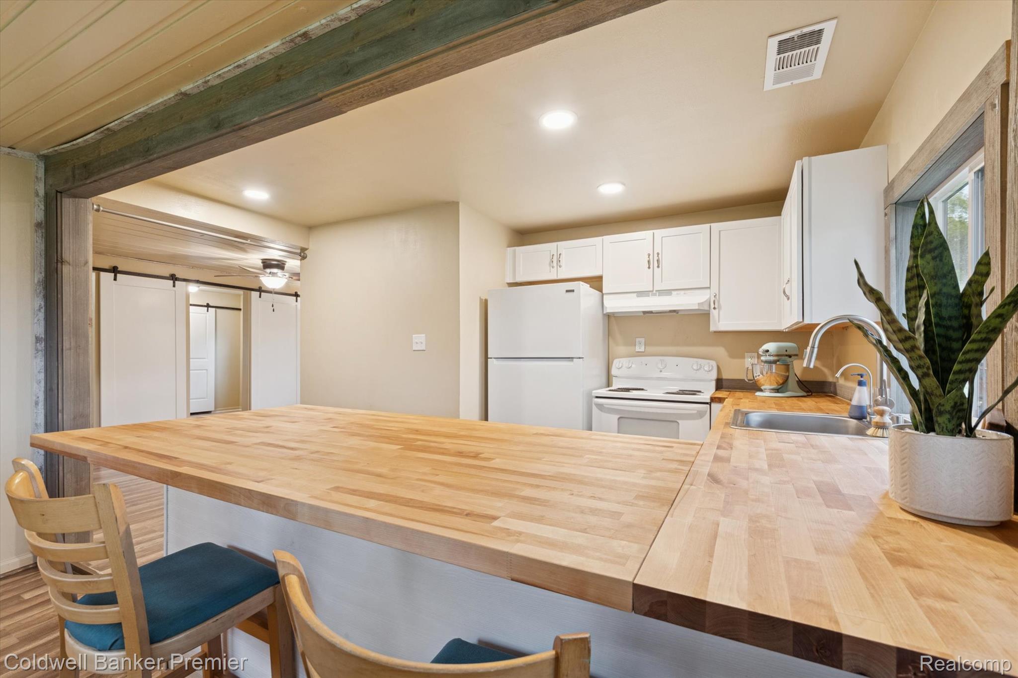 2988 Farmers Creek Road