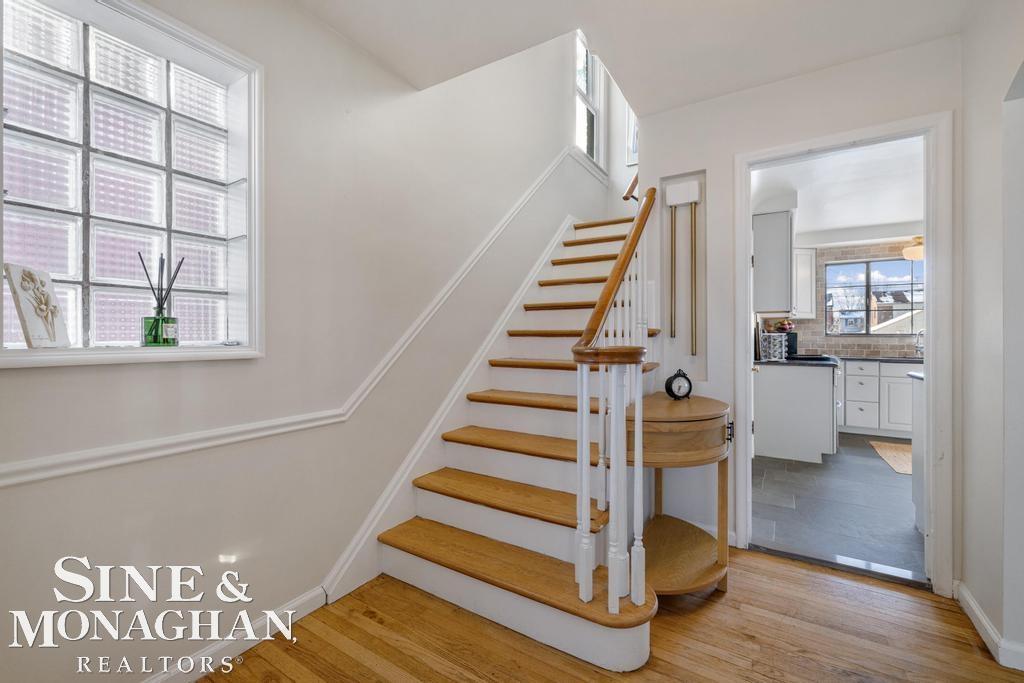 1971 Littlestone Road