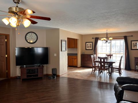 A home in ReadingTownship_Hillsdale