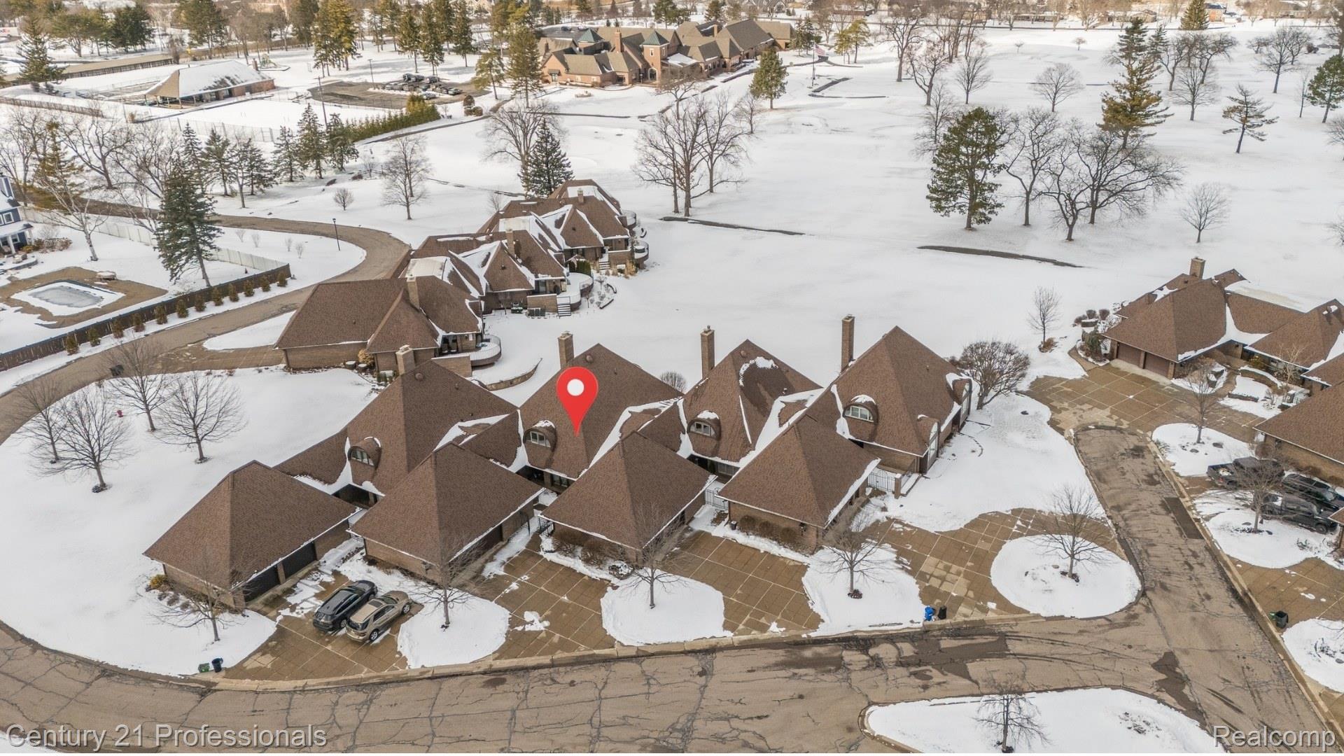 9095 S Saginaw Road #5