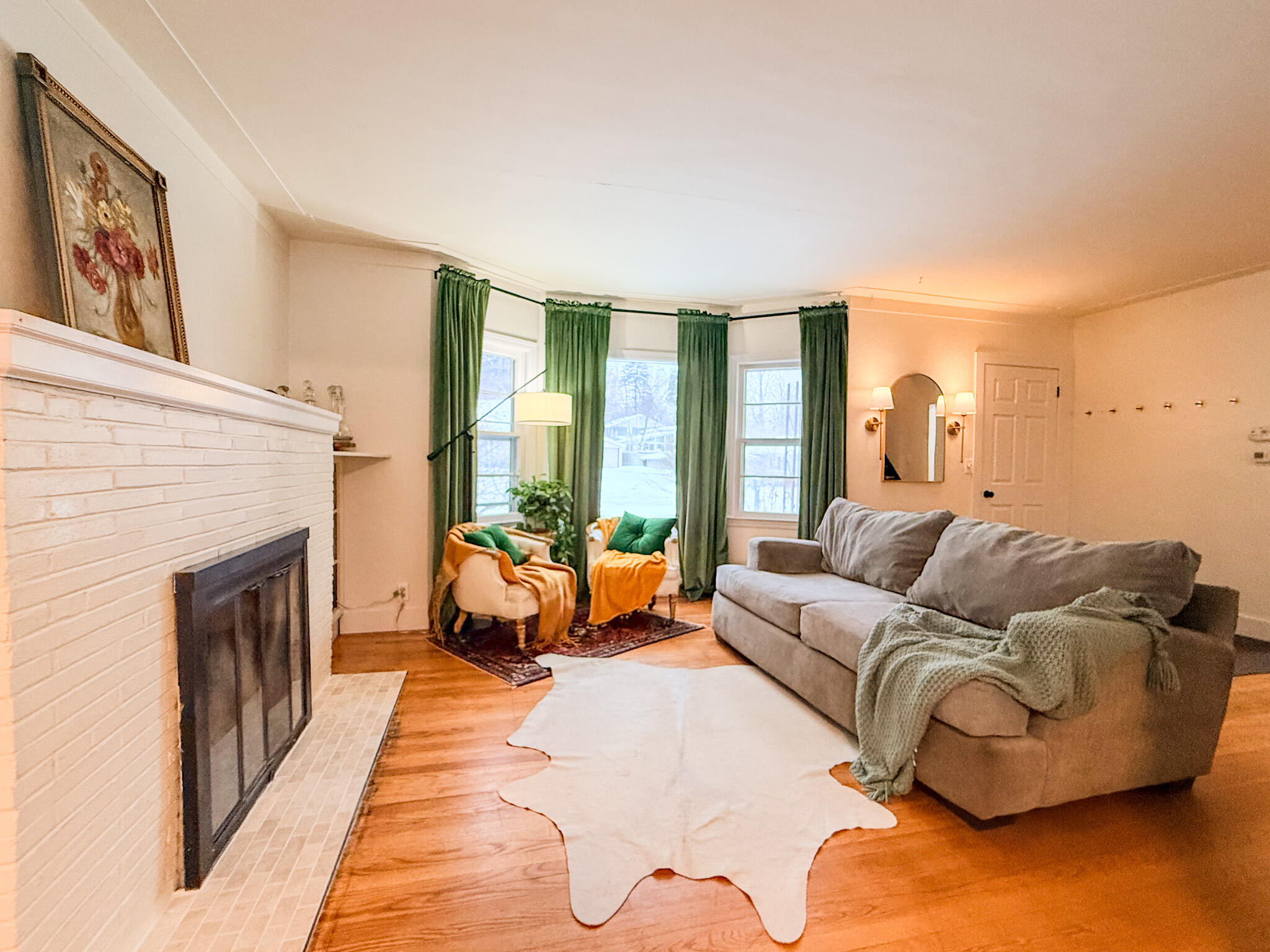 2964 Foster Avenue NE