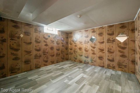 Tiny photo for 520 Linda Vista Drive, Pontiac City, MI 48342 (MLS # 20261021763)