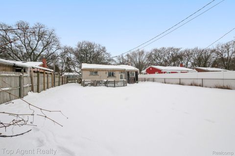 Tiny photo for 520 Linda Vista Drive, Pontiac City, MI 48342 (MLS # 20261021763)