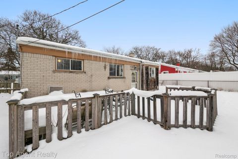 Tiny photo for 520 Linda Vista Drive, Pontiac City, MI 48342 (MLS # 20261021763)