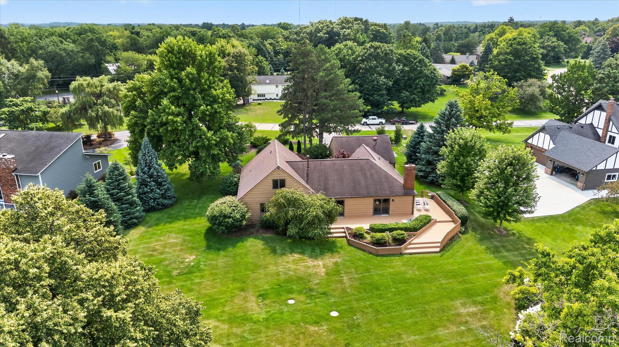 5461 Countryside Drive