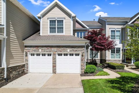 25654 ISLAND LAKE Drive Novi City Oakland MI 48374