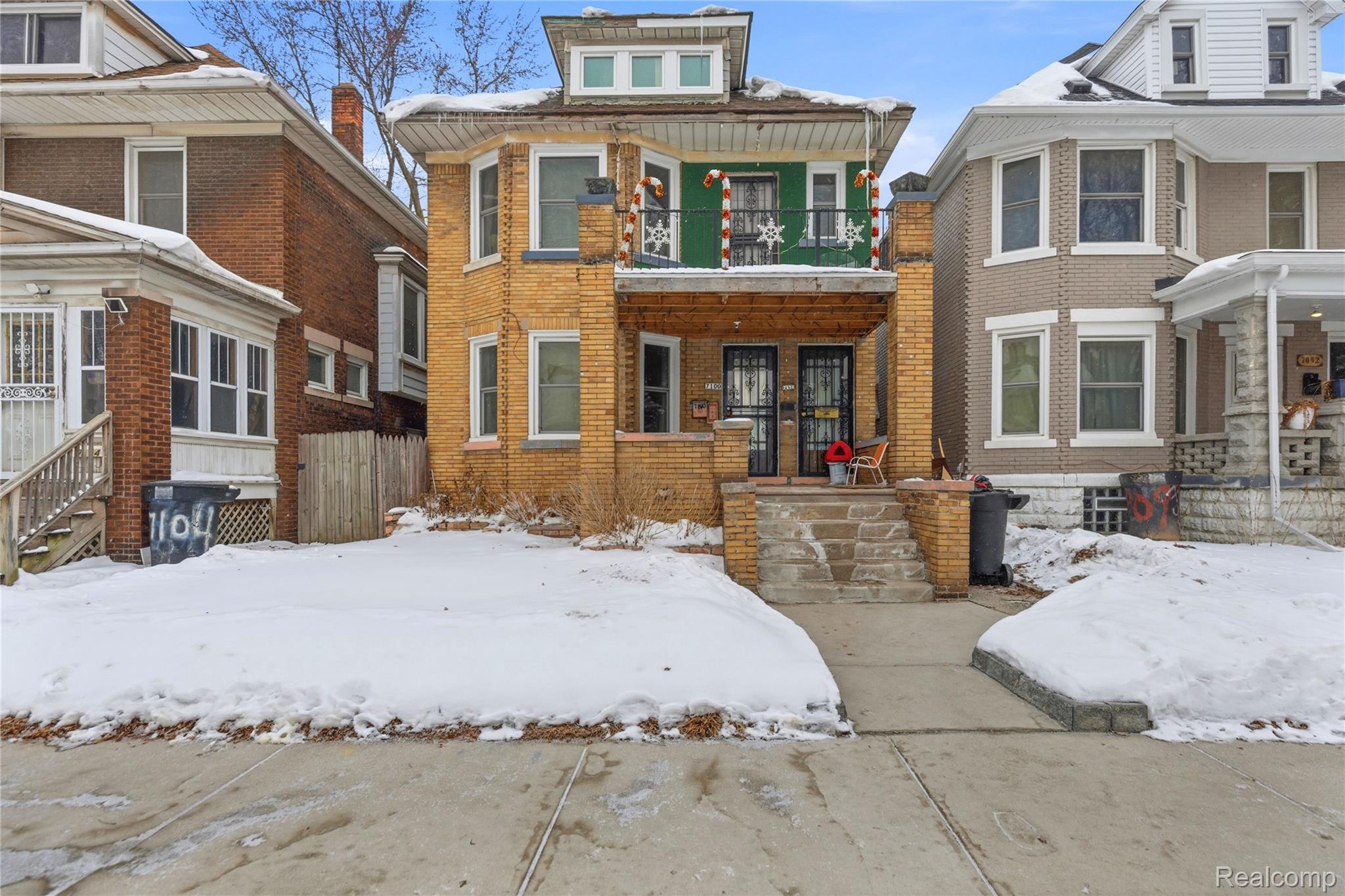 7098 Lafayette Boulevard