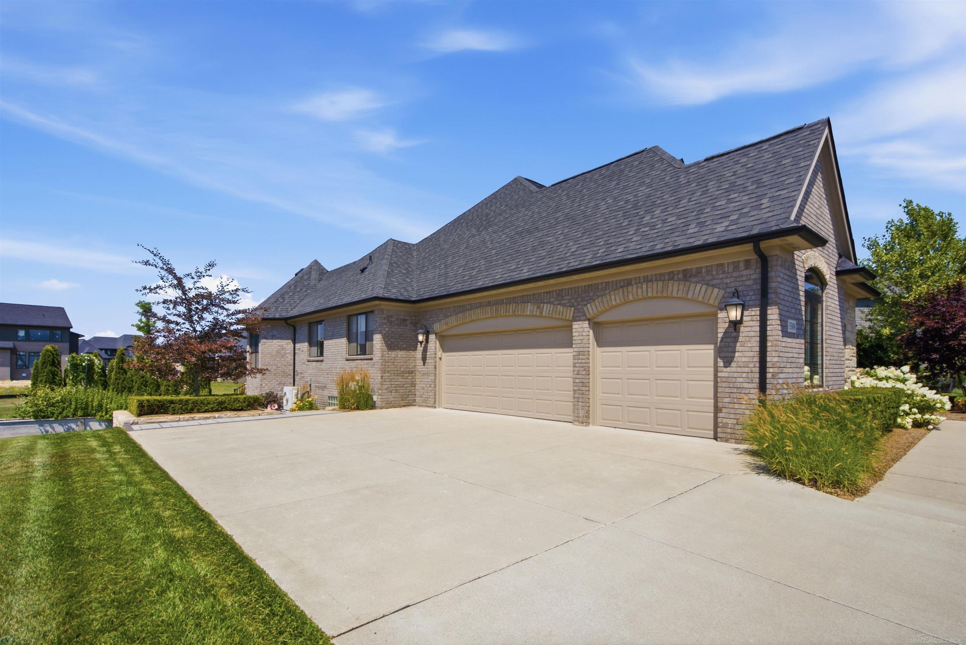 3308 Grantham Court