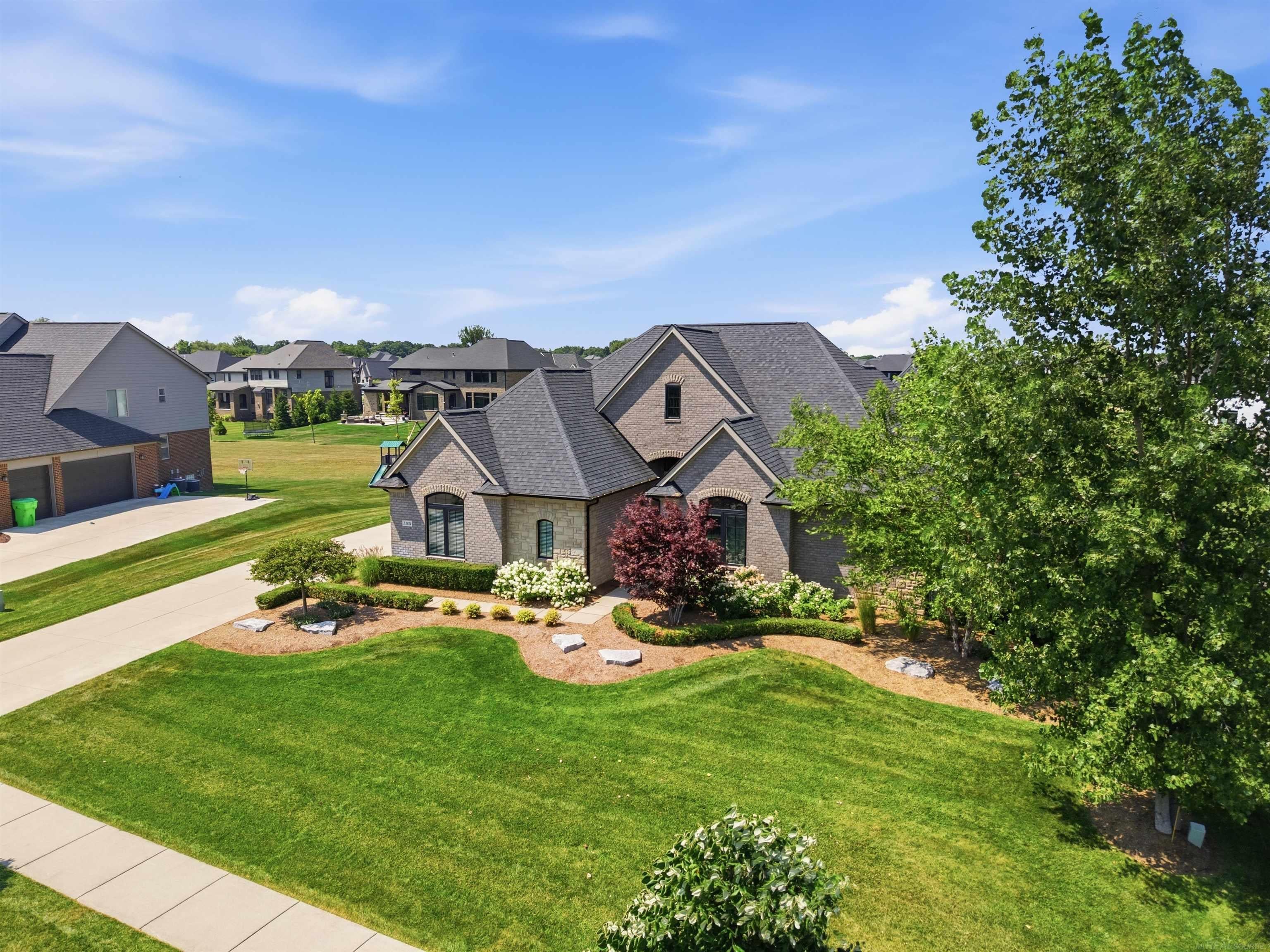 3308 Grantham Court