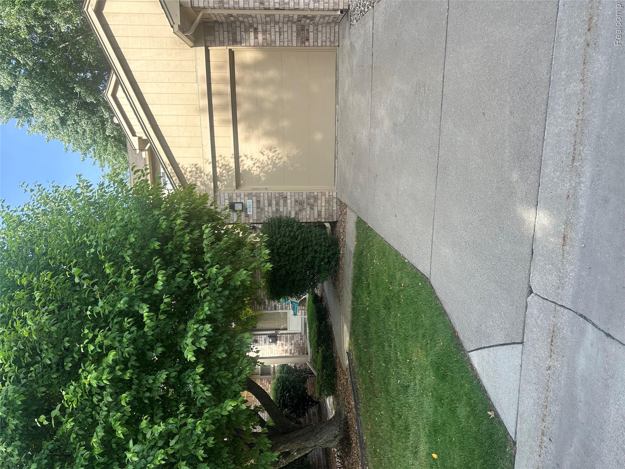 41460 Janet Circle