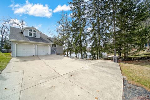 listing image 75