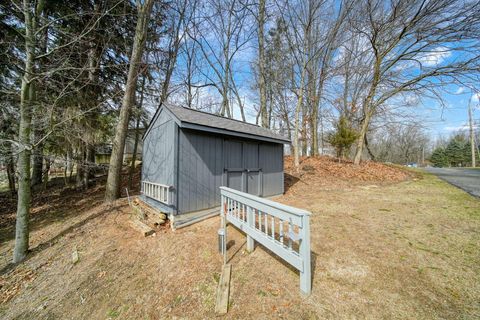 listing image 74
