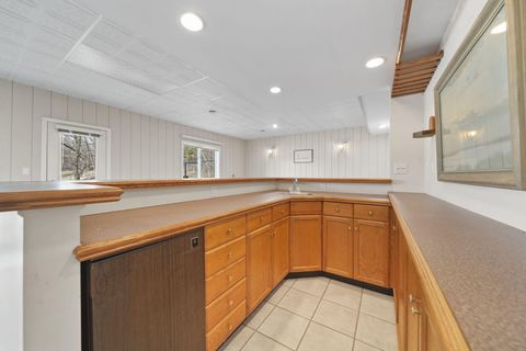 listing image 44