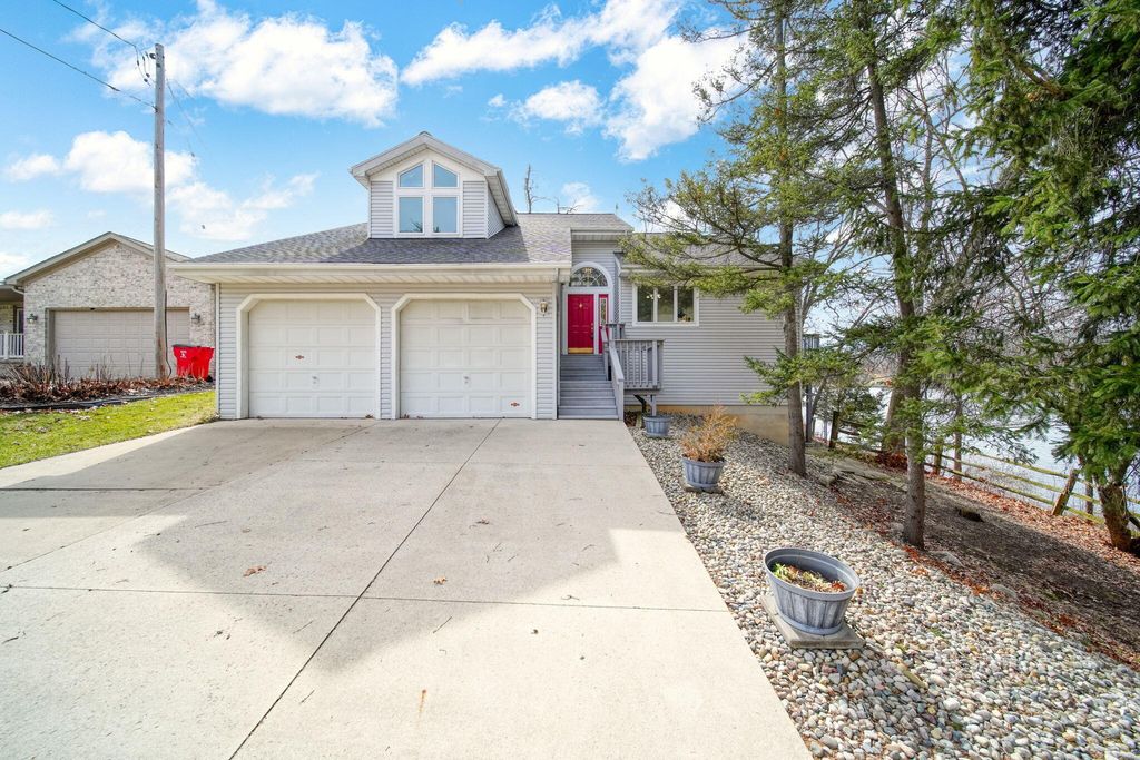 listing image 76