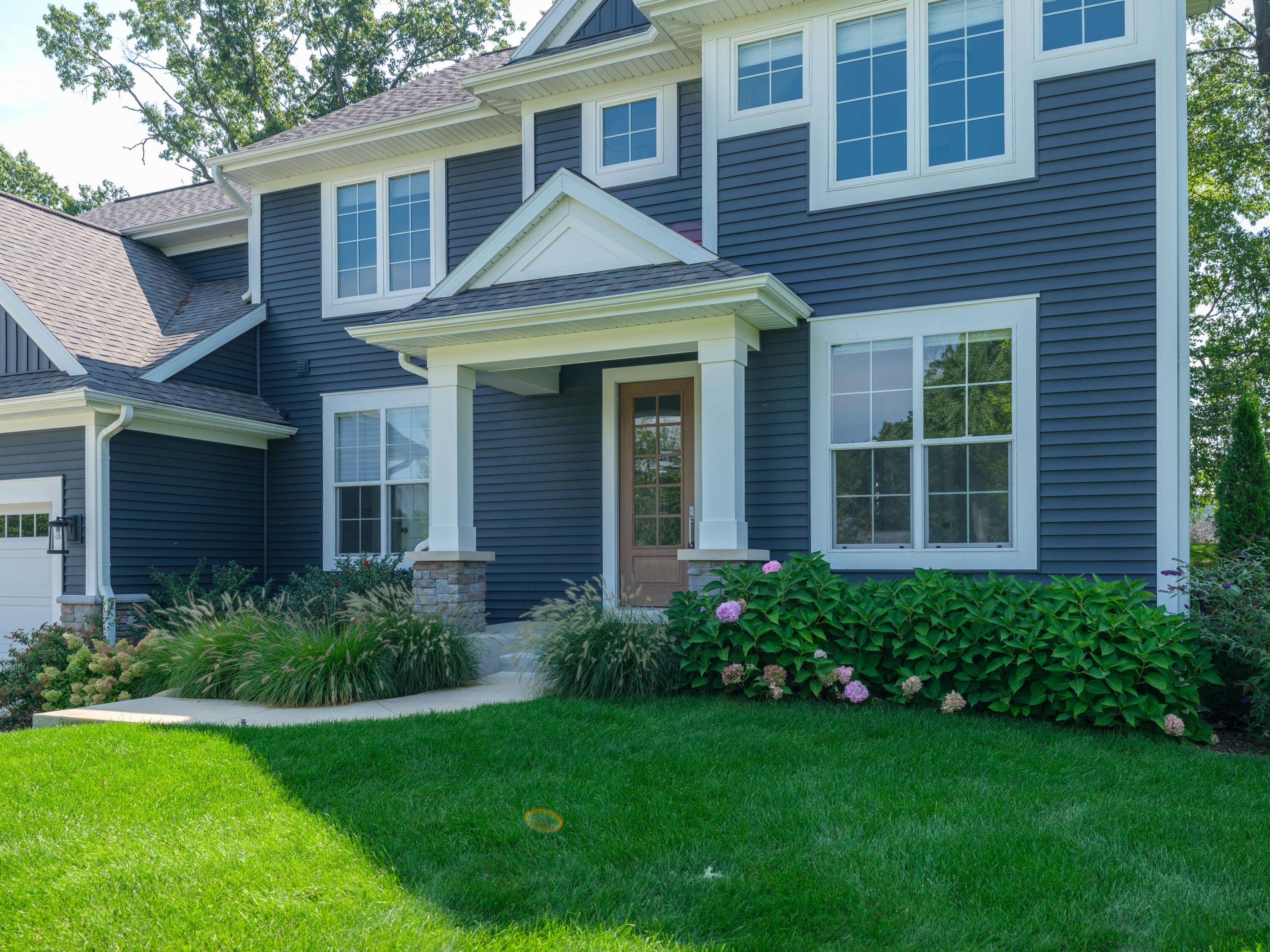 8569 Brighten Trail