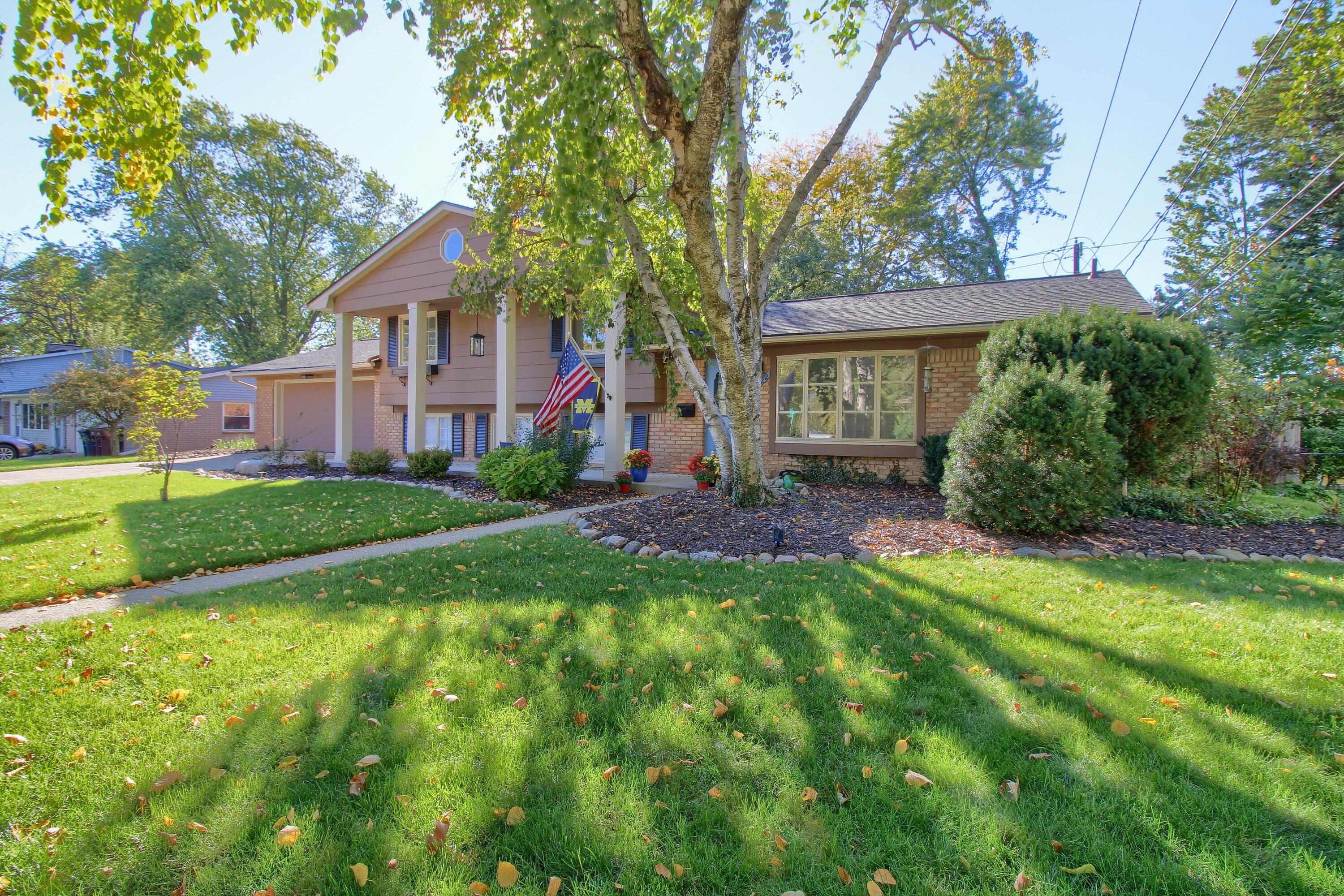 1822 Mershon Drive