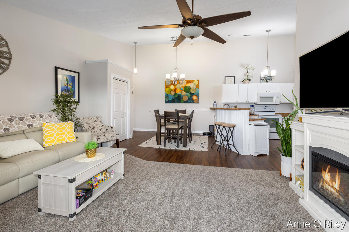 8348 Jasonville Court SE 33