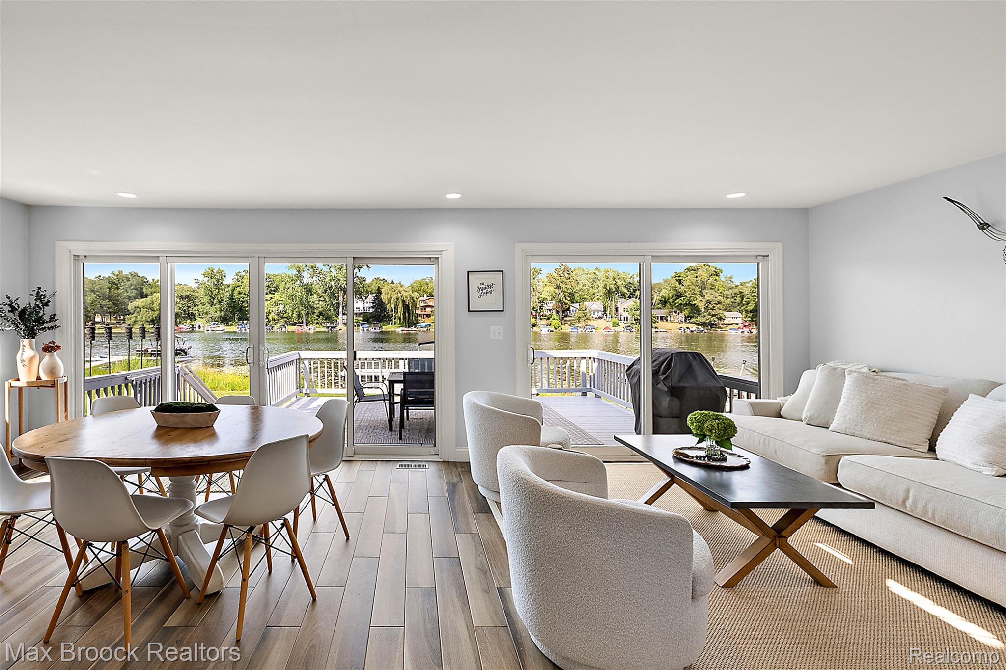 6896 Colony Drive