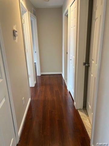 Fraser City, Michigan 48026, United States, 2 Bedrooms Bedrooms, ,2 BathroomsBathrooms,Residential,Active,214958